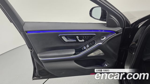Mercedes-Benz S-Class 2021 — photo 14