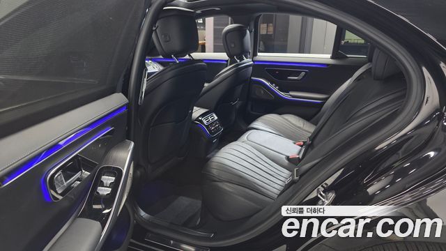 Mercedes-Benz S-Class 2021 — photo 16