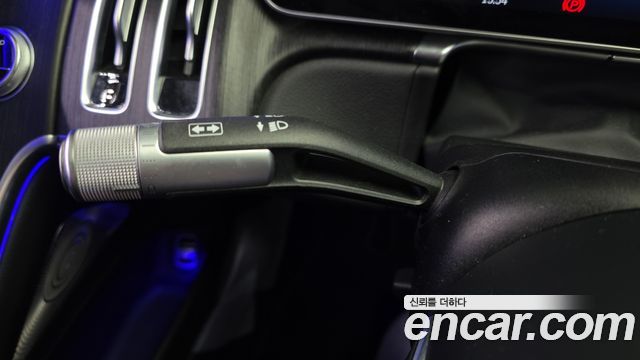Mercedes-Benz S-Class 2021 — photo 31