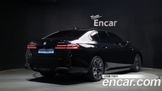 BMW i5 2024 — photo 2