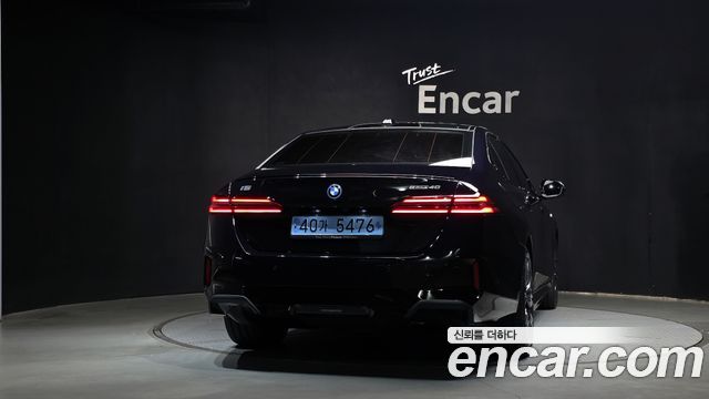 BMW i5 2024 — photo 4