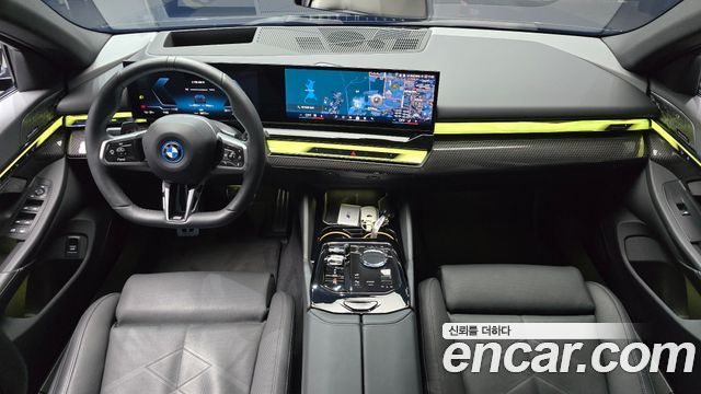BMW i5 2024 — photo 10