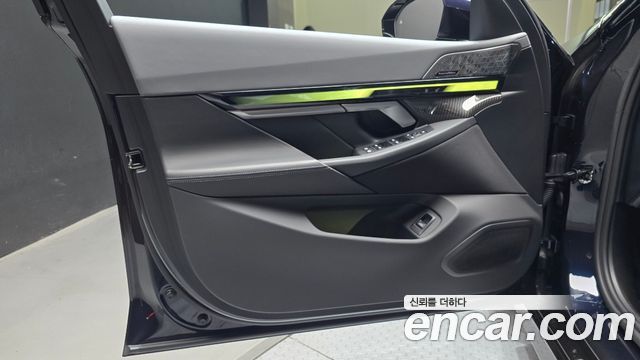 BMW i5 2024 — photo 14