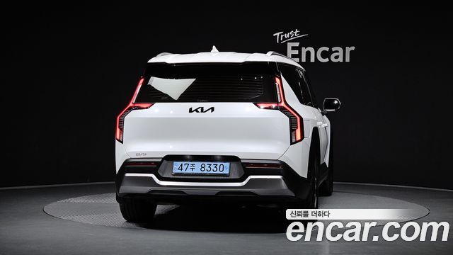 Kia EV9 2024 — photo 4