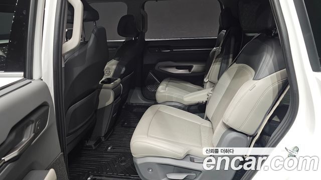 Kia EV9 2024 — photo 18