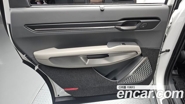 Kia EV9 2024 — photo 15