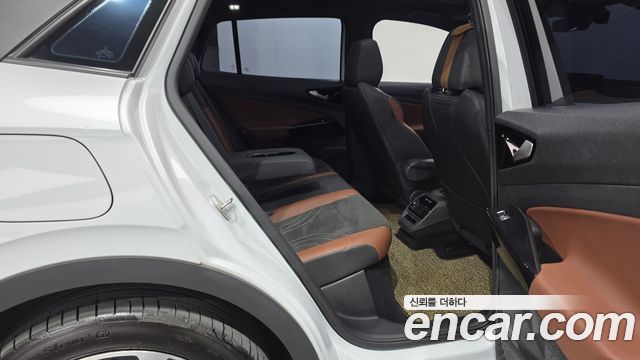 Volkswagen ID.4 2023 — photo 18