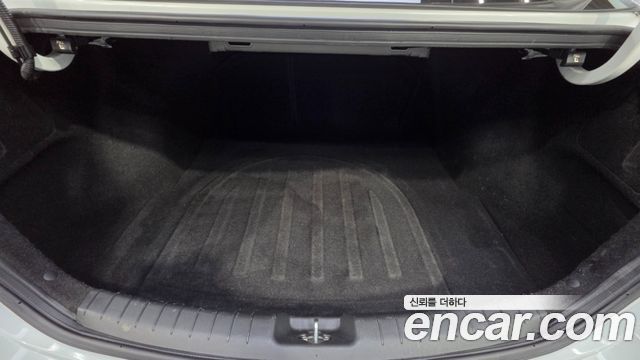 Hyundai AVANTE 2016 — photo 20