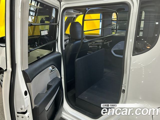 Kia RAY 2022 — photo 15