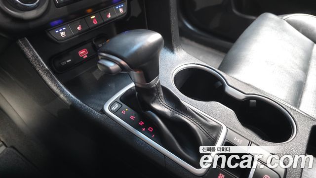 Kia Sportage 2022 — photo 12
