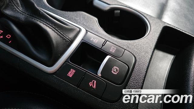 Kia Sportage 2022 — photo 23