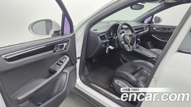 Porsche Macan 2014 — photo 10