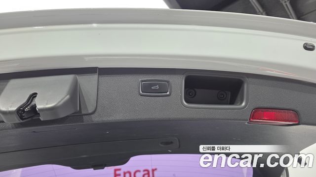 Porsche Macan 2014 — photo 17