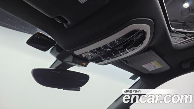 Porsche Macan 2014 — photo 20