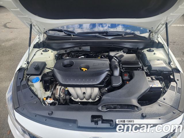 Kia K5 2016 — photo 6