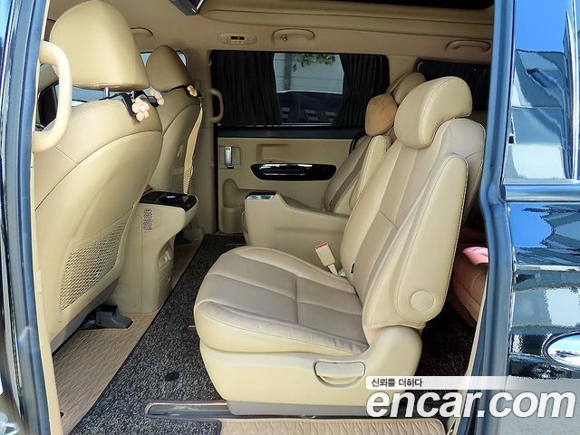 Kia Canival 2019 — photo 6