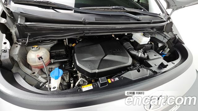 Hyundai Staria 2022 — photo 6