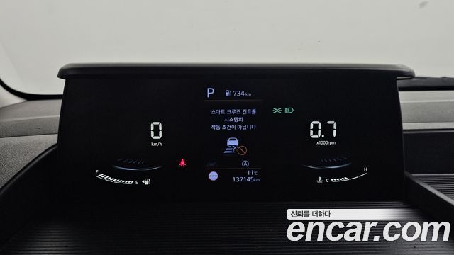Hyundai Staria 2022 — photo 11