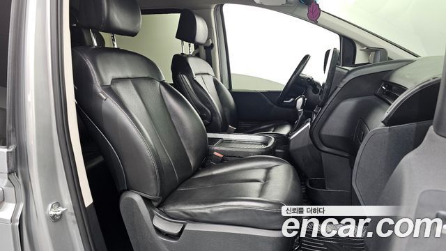 Hyundai Staria 2022 — photo 17