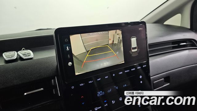 Hyundai Staria 2022 — photo 23