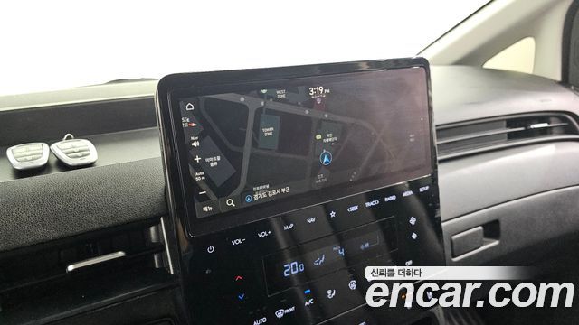 Hyundai Staria 2022 — photo 30