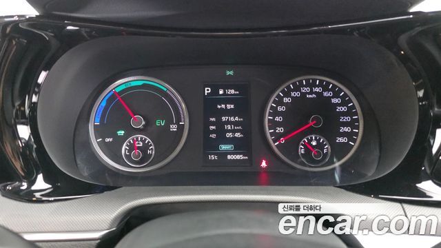 Kia K5 2020 — photo 8