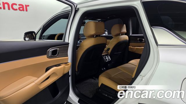 Kia Sorento 2022 — photo 16