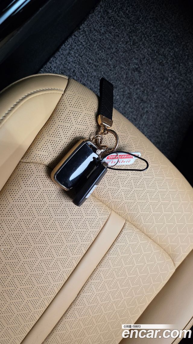 Kia Sorento 2022 — photo 36