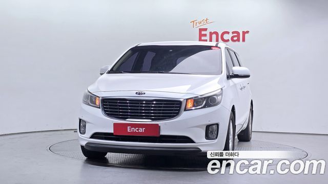 Kia Canival 2017 — photo 3