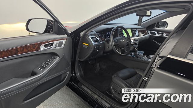 Hyundai Genesis 2016 — photo 13
