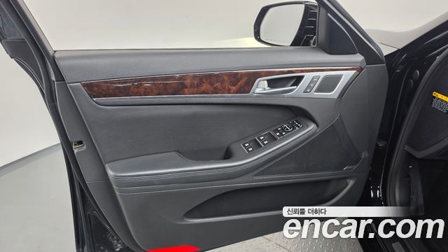 Hyundai Genesis 2016 — photo 14