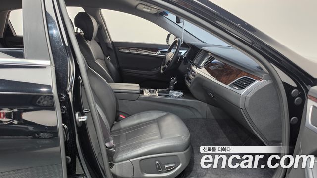 Hyundai Genesis 2016 — photo 16