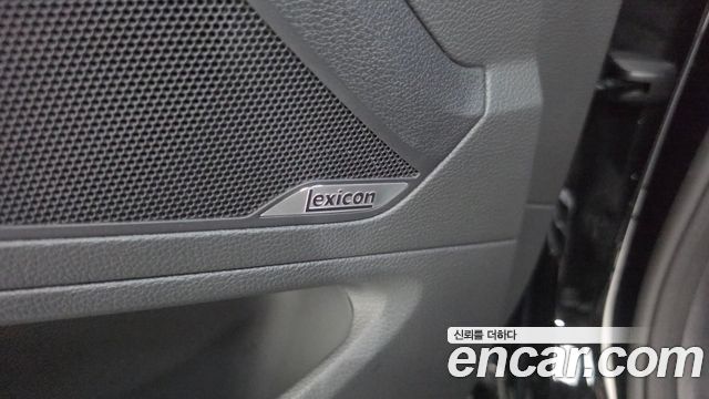 Hyundai Genesis 2016 — photo 34