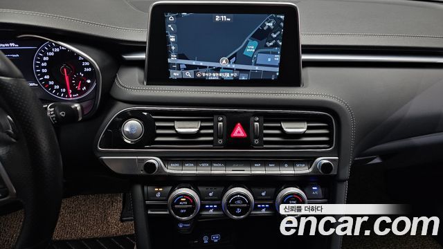 Genesis G70 2018 — photo 20