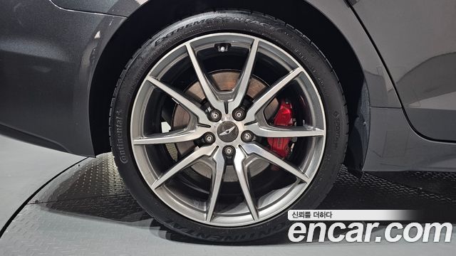 Genesis G70 2018 — photo 7