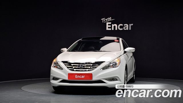 Hyundai Sonata 2011 — photo 3