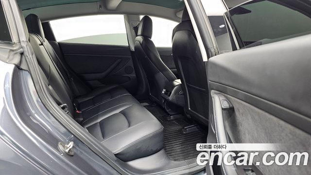 Tesla Model 3 2022 — photo 16