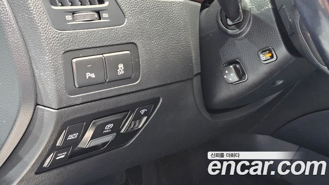 Hyundai Equus 2012 — photo 16