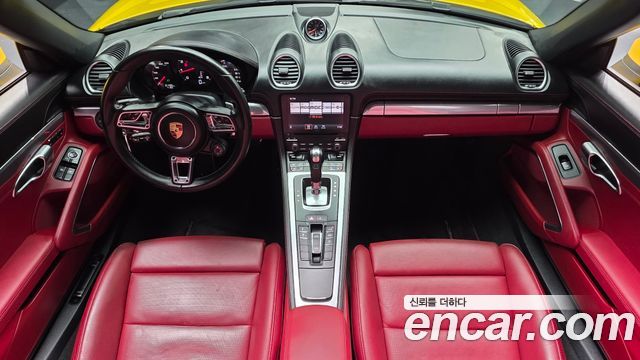 Porsche 718 2020 — photo 10