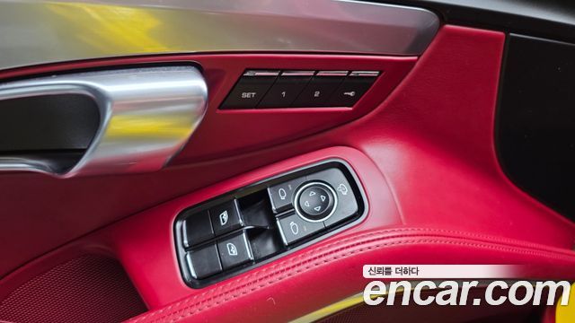 Porsche 718 2020 — photo 31
