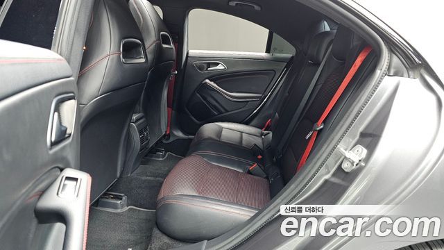 Mercedes-Benz CLA-Class 2017 — photo 11