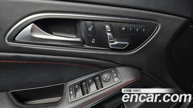 Mercedes-Benz CLA-Class 2017 — photo 12