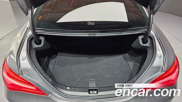 Mercedes-Benz CLA-Class 2017 — photo 20