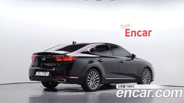 Kia K7 2018 — photo 2