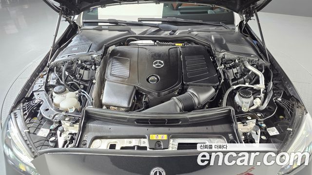 Mercedes-Benz C-Class 2024 — photo 6