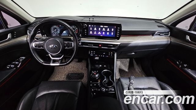 Kia K5 2020 — photo 10