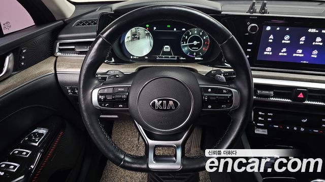 Kia K5 2020 — photo 19