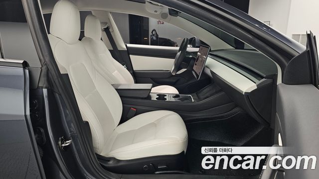 Tesla Model 3 2021 — photo 17