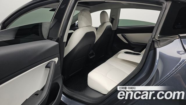 Tesla Model 3 2021 — photo 16