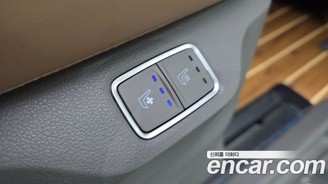 Hyundai Staria 2024 — photo 26